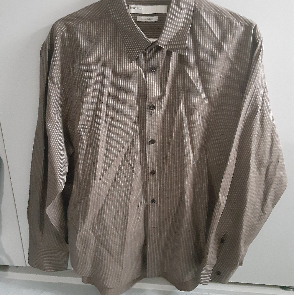 Small Squared Brown Longsleeve Shirt